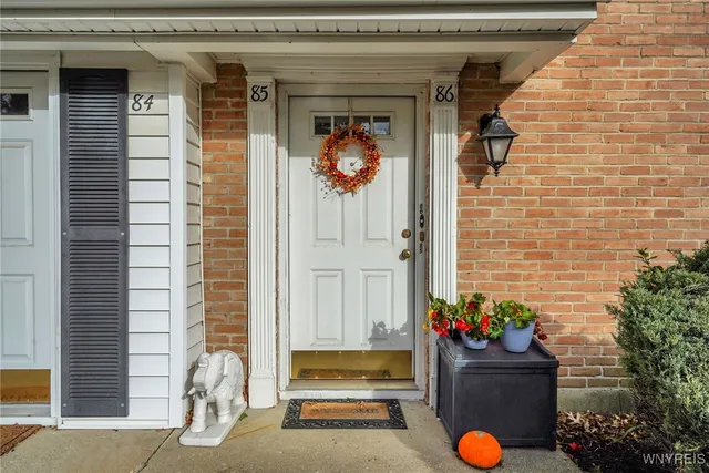 $275,000 | 270 Buffalo Road, Unit 86, East Aurora, NY 14052