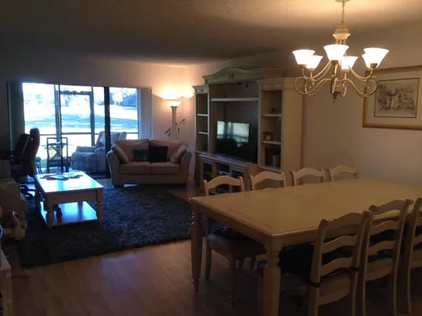 $2,395 | 8425 Casa Del Lago, Unit C, Boca Raton, FL 33433