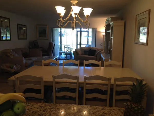 $2,395 | 8425 Casa Del Lago, Unit C, Boca Raton, FL 33433