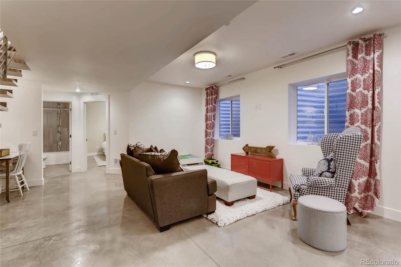 3528 Stuart Street Denver, CO 80212 - Photo 18 of 35 Gallery Image 18