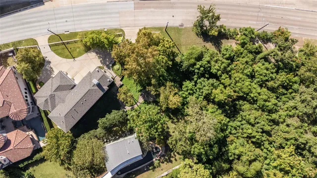 $2,595,000 | 6024 Memorial Drive, Houston, TX 77007