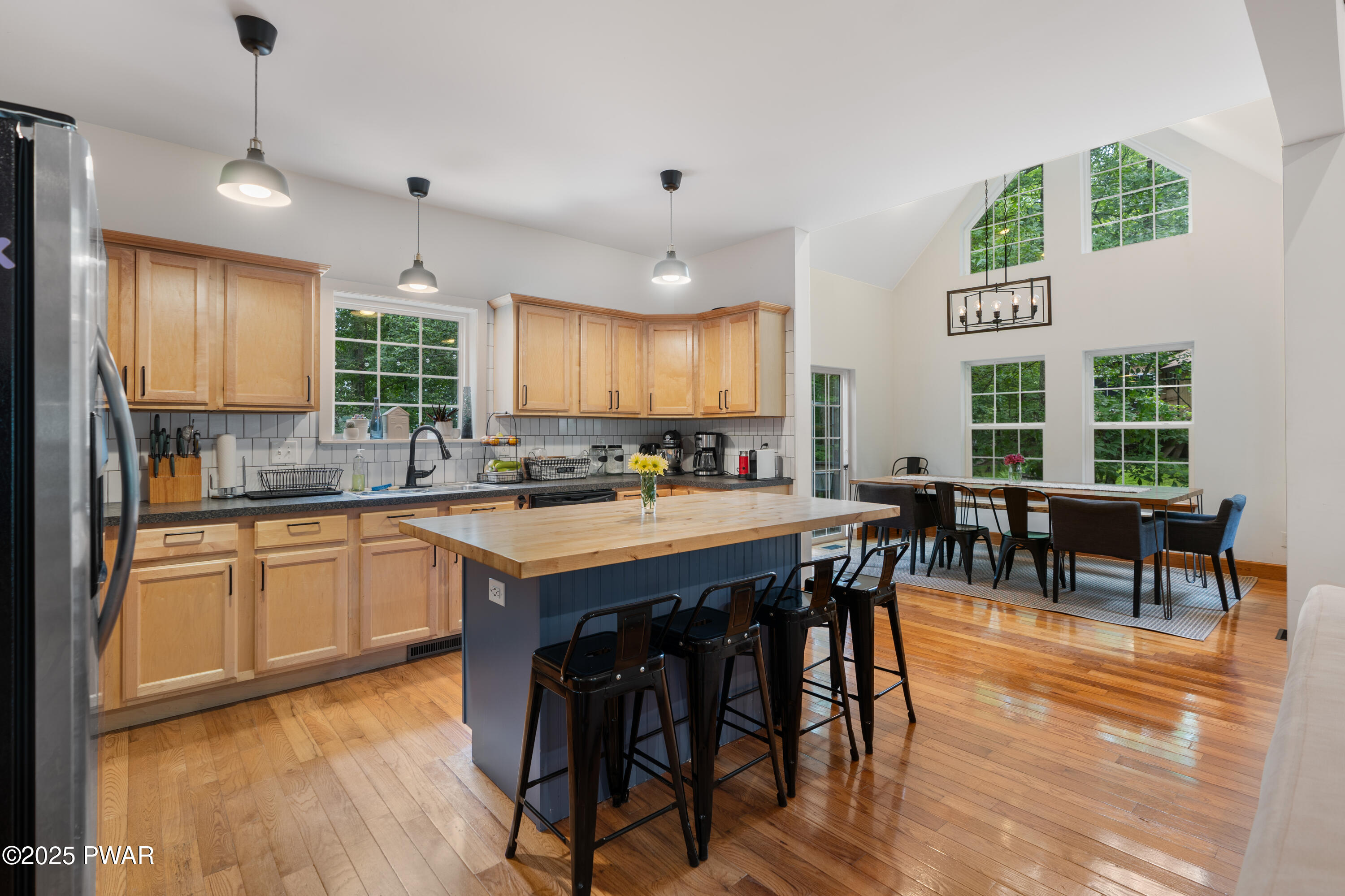 115 Rocky Road Lackawaxen, PA 18435 - Photo 11 of 79
