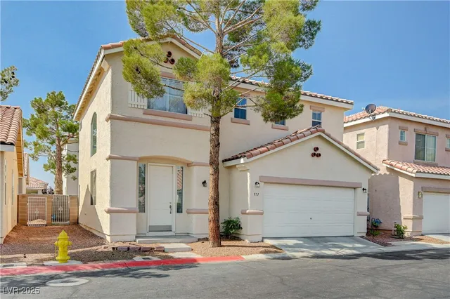 $1,945 | 971 Whispering Grove Avenue, Las Vegas, NV 89123