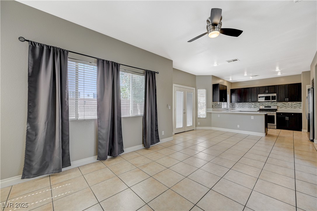 971 Whispering Grove Avenue Las Vegas, NV 89123 - Photo 12 of 37