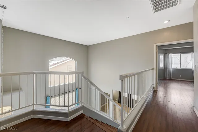 $1,945 | 971 Whispering Grove Avenue, Las Vegas, NV 89123