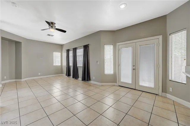 $1,945 | 971 Whispering Grove Avenue, Las Vegas, NV 89123