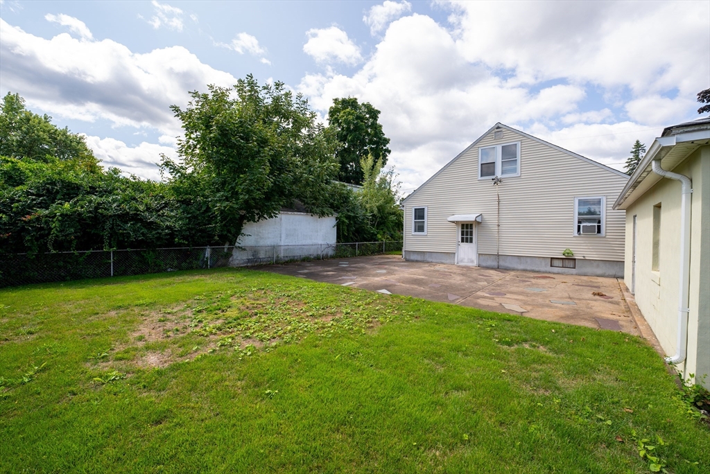 48 Ray Street Ludlow, MA 01056 - Photo 36 of 37 Gallery Image 36