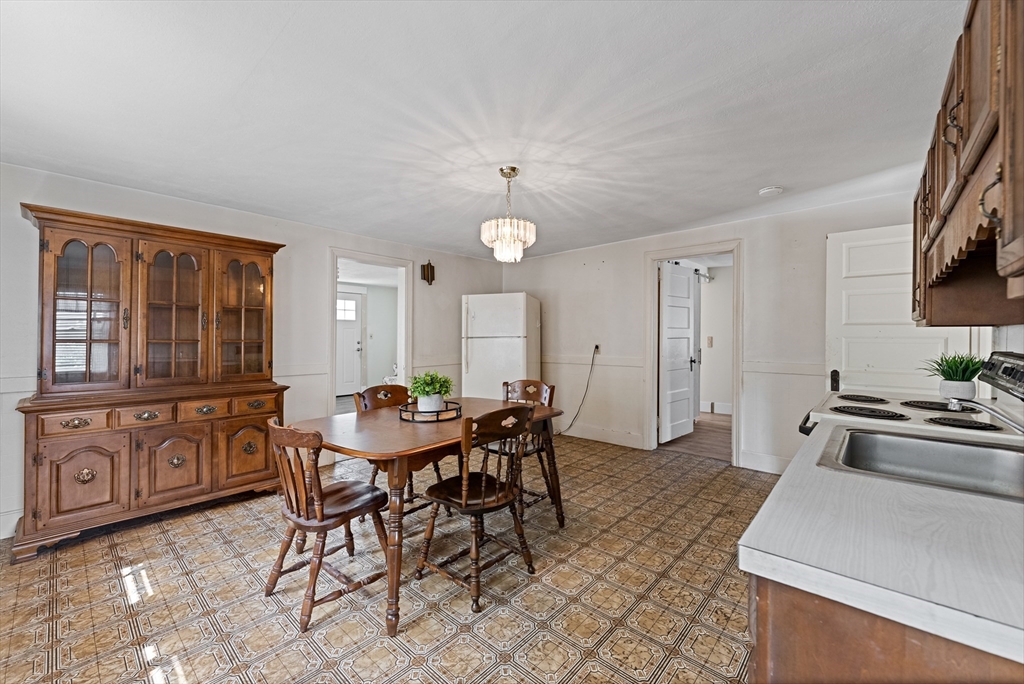 48 Ray Street Ludlow, MA 01056 - Photo 8 of 37 Gallery Image 8