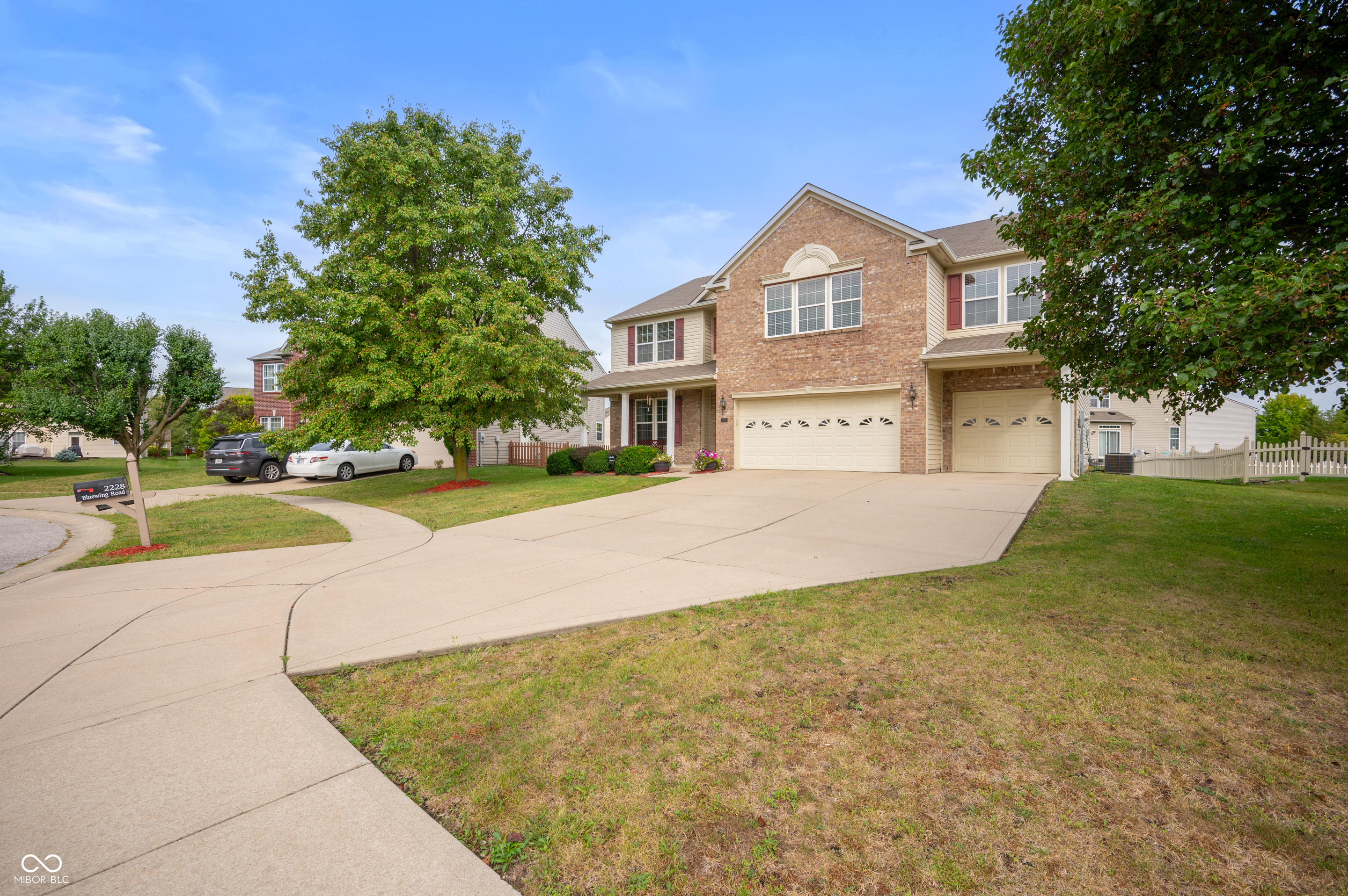 2228 Bluewing Road Greenwood, IN 46143 - Photo 3 of 50 Gallery Image 3