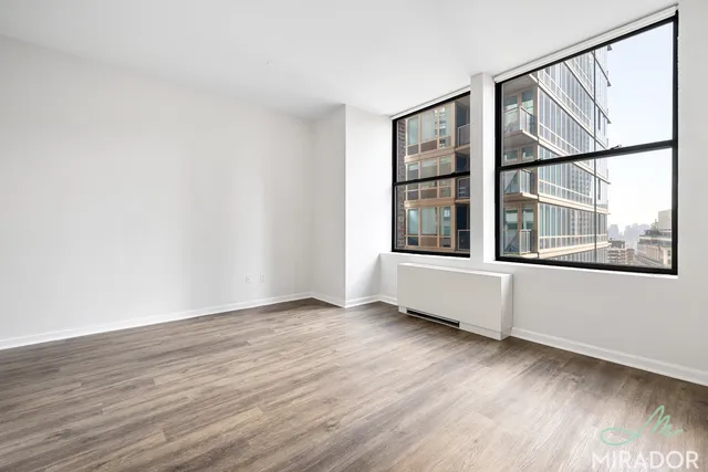 $5,100 | 15 Park Row, Unit 16B | Financial District
