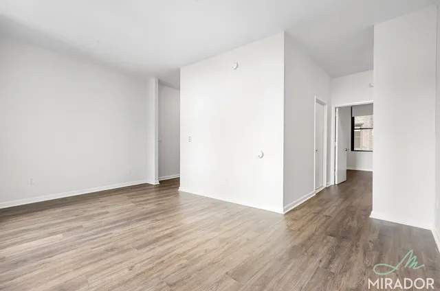 $5,100 | 15 Park Row, Unit 16B | Financial District