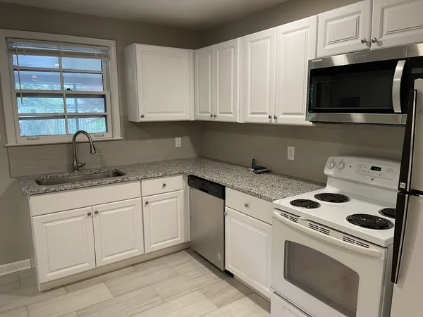 $1,850 | 2908 23rd Avenue South, Unit A, Nashville, TN 37215