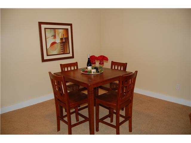 2010 Stelzer Road Columbus, OH 43219 - Photo 6 of 17