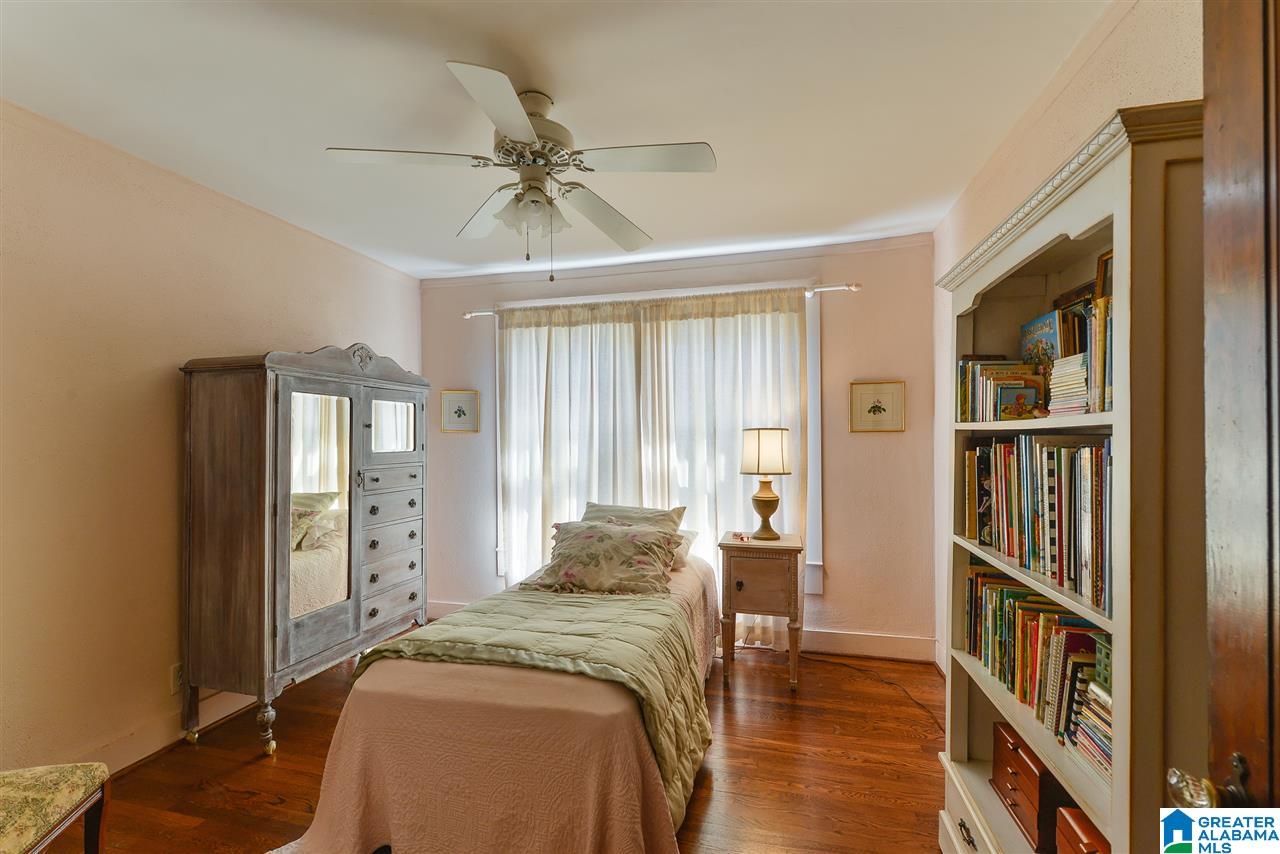 833 Oxmoor Road Birmingham, AL 35209 - Photo 12 of 27