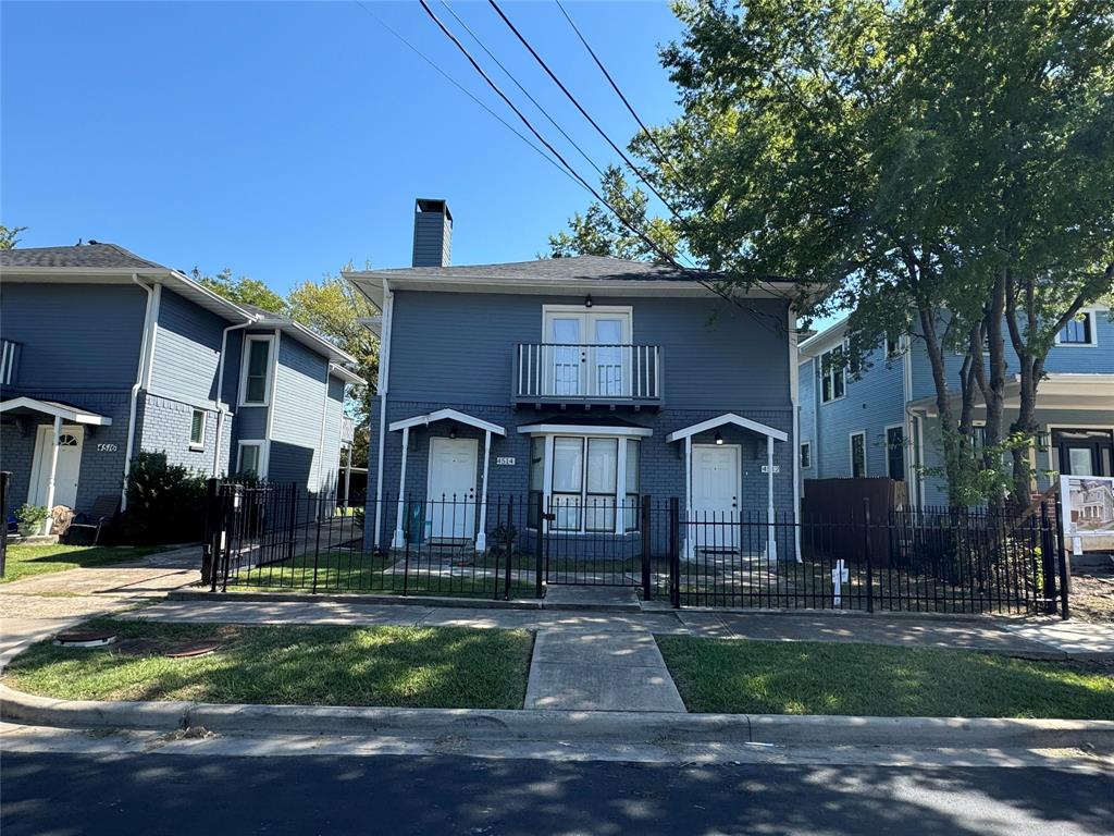 4512 Sycamore Street Dallas, TX 75204 - Photo 3 of 23 Each Unit has a front entrance as well