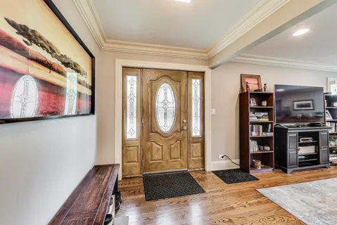 a view of a entryway door of the house