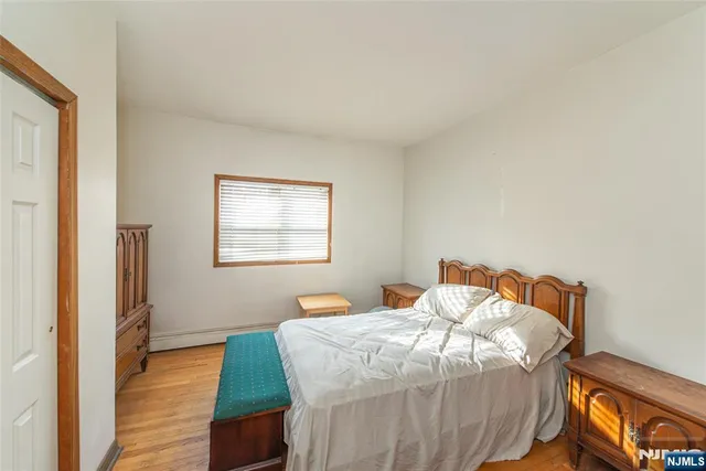 $549,999 | 18 Van Rensselear Street, Belleville, NJ 07109