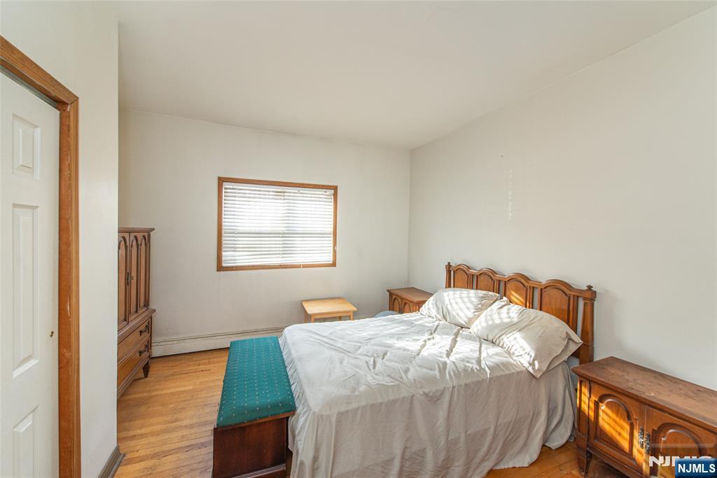 18 Van Rensselear Street Belleville, NJ 07109 - Photo 17 of 23