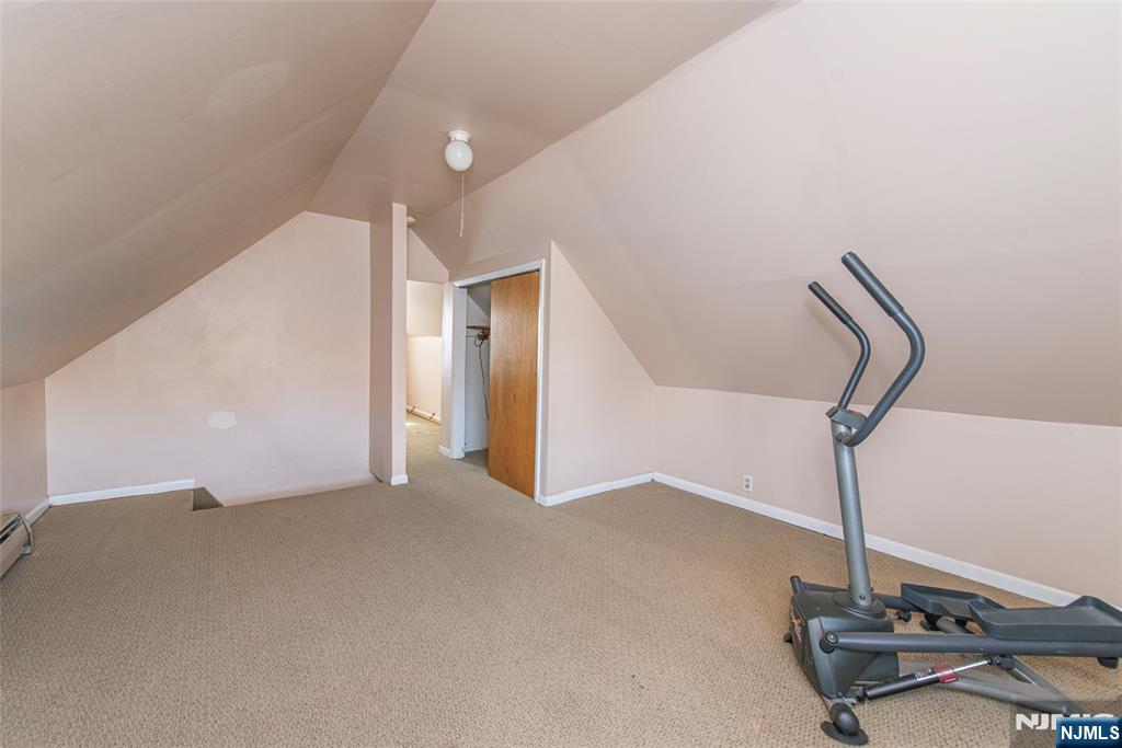 18 Van Rensselear Street Belleville, NJ 07109 - Photo 19 of 23