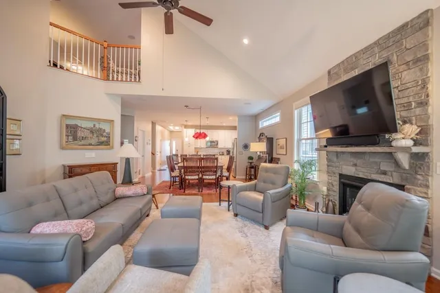 $525,000 | 6043 Liberty Boulevard, Gibsonia, PA 15044