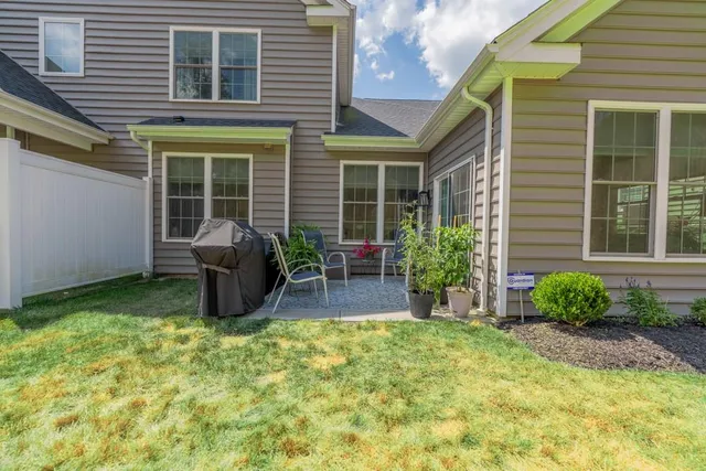 $525,000 | 6043 Liberty Boulevard, Gibsonia, PA 15044