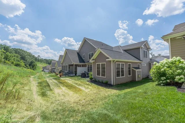 $525,000 | 6043 Liberty Boulevard, Gibsonia, PA 15044