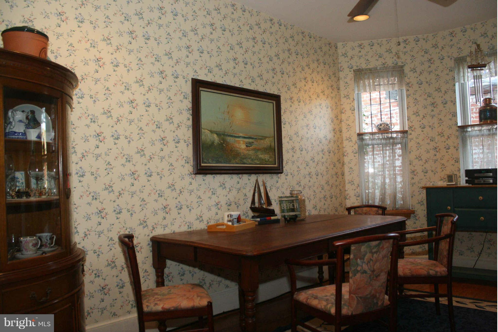 331 10th Street Northeast Washington, DC 20002 - Photo 8 of 17 Dining Room