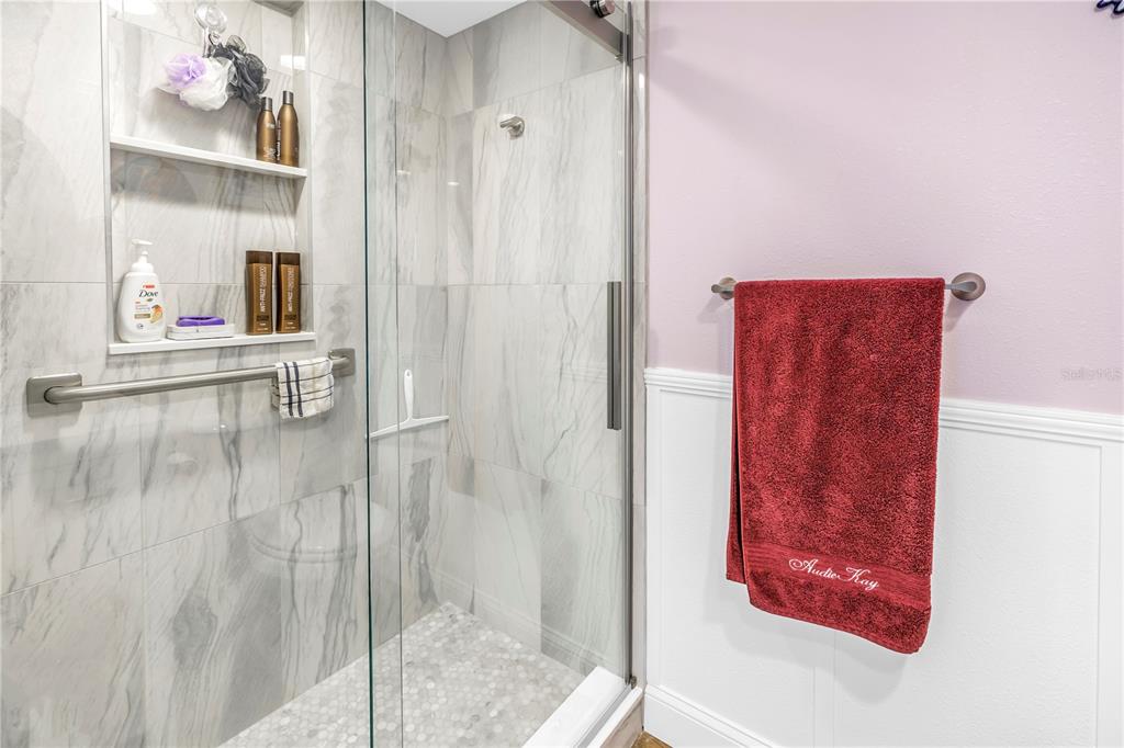 4525 Cove Circle, Unit 102 St. Petersburg, FL 33708 - Photo 17 of 73