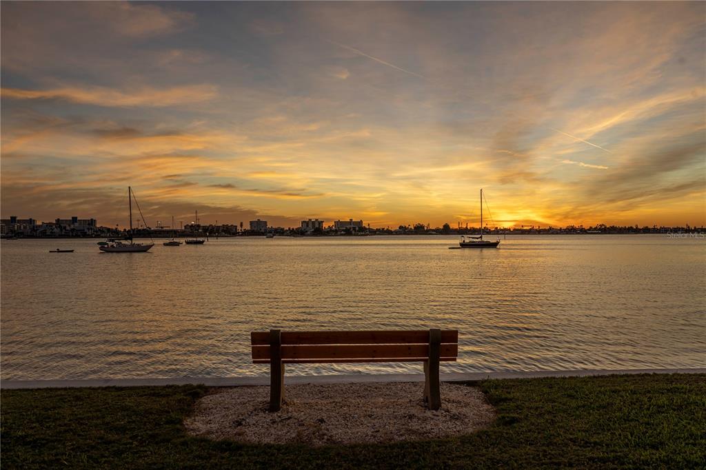 4525 Cove Circle, Unit 102 St. Petersburg, FL 33708 - Photo 2 of 73
