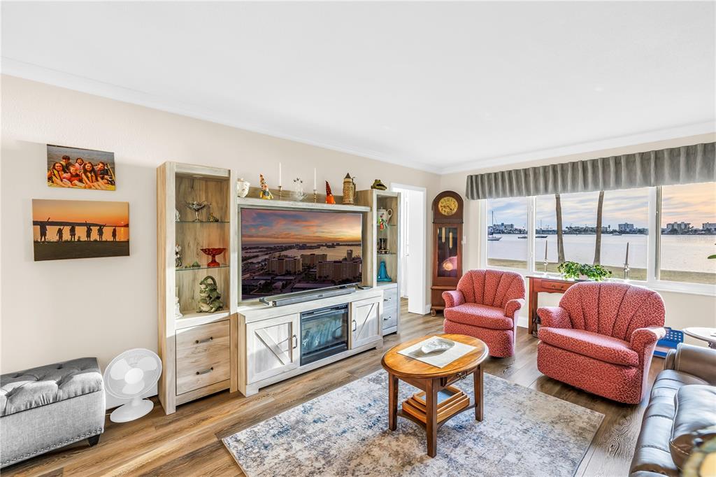 4525 Cove Circle, Unit 102 St. Petersburg, FL 33708 - Photo 25 of 73