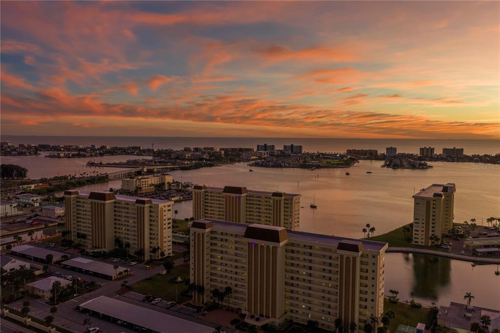 4525 Cove Circle, Unit 102 St. Petersburg, FL 33708 - Photo 38 of 73 a view of a city with ocean view