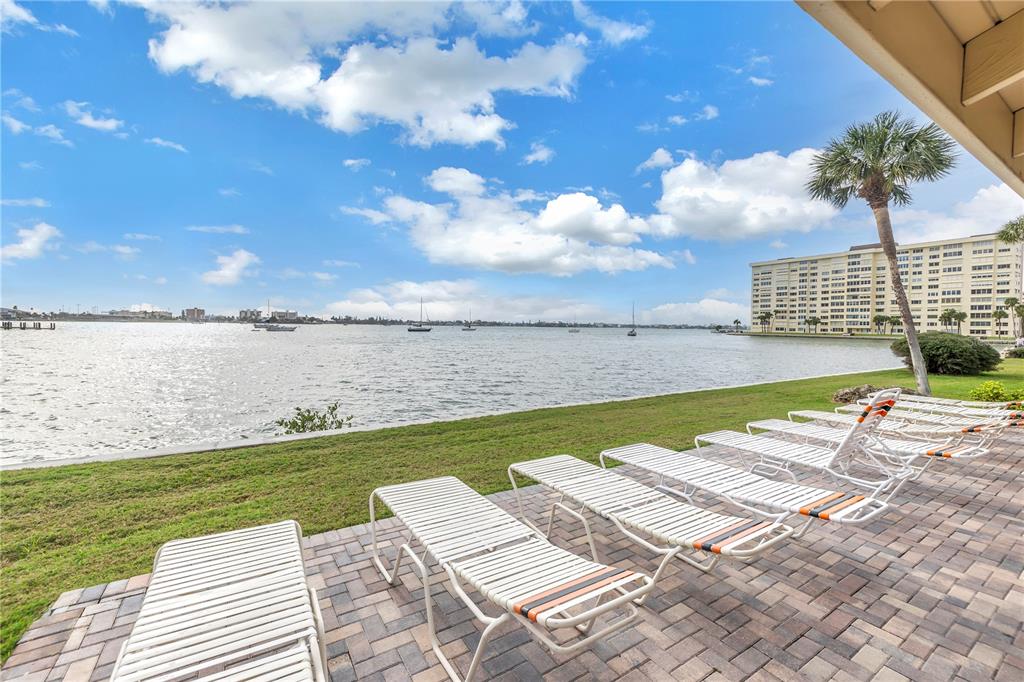 4525 Cove Circle, Unit 102 St. Petersburg, FL 33708 - Photo 55 of 73