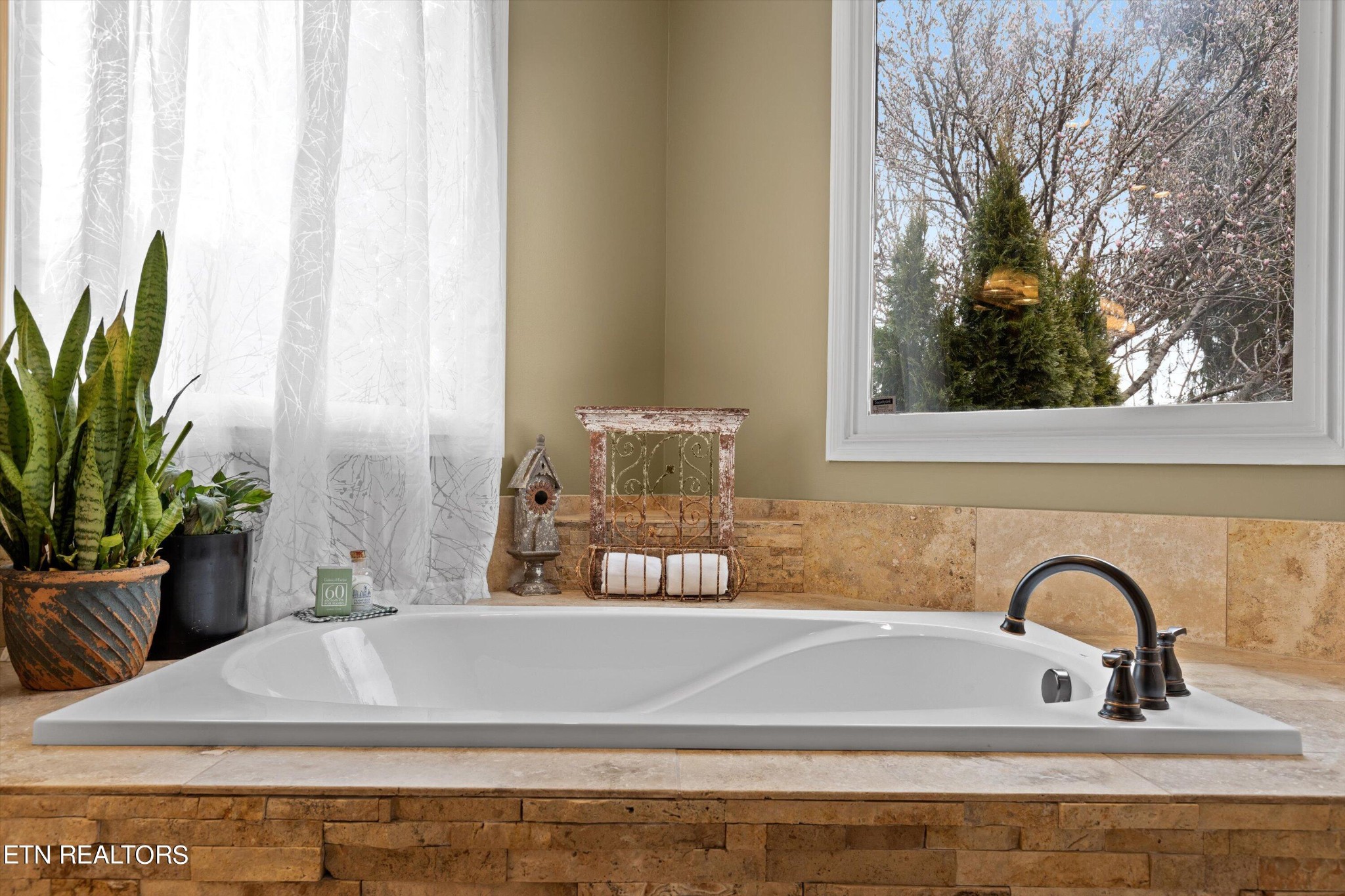230 Shadowfax Road Knoxville, TN 37934 - Photo 11 of 47 Gallery Image 11