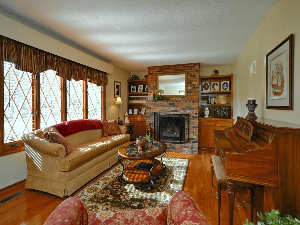 144 Ridge Road Candler, NC 28715 - Photo 3 of 19 Gallery Image 3