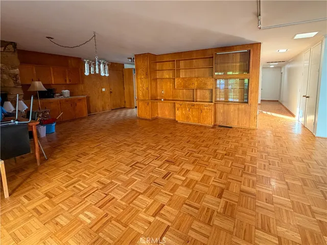 $5,800 | 5516 Ethel Avenue, Sherman Oaks, CA 91401