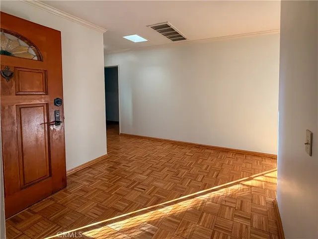 $5,800 | 5516 Ethel Avenue, Sherman Oaks, CA 91401