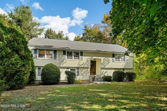 $10,200 | 48 Meyer Place, Riverside, CT 06878