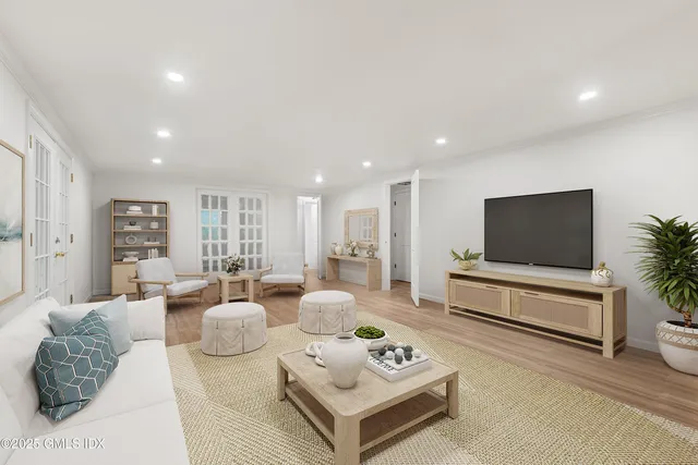 $10,200 | 48 Meyer Place, Riverside, CT 06878