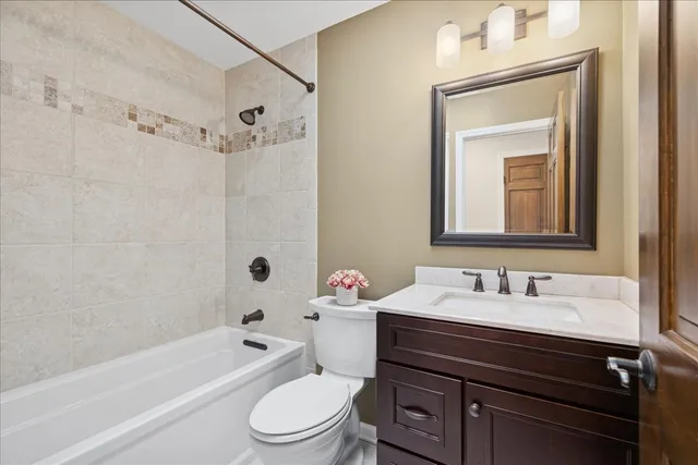 $599,000 | 24423 West Hunters Lane, Deer Park, IL 60010