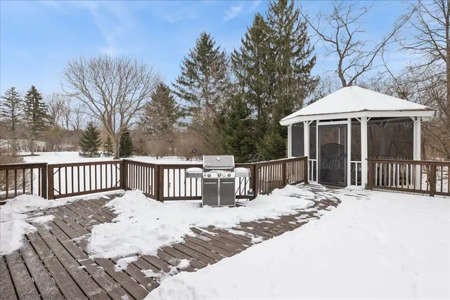 $599,000 | 24423 West Hunters Lane, Deer Park, IL 60010