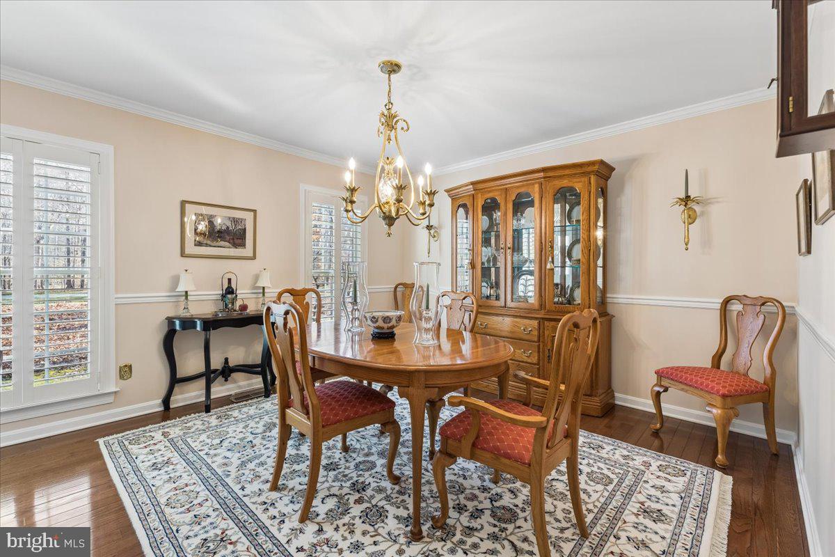 108 Gloucester Road Queenstown, MD 21658 - Photo 12 of 57 good wall space for furniture