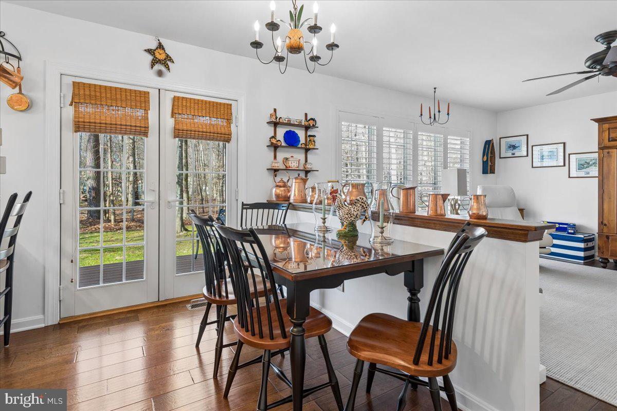 108 Gloucester Road Queenstown, MD 21658 - Photo 22 of 57 Bright open spaces