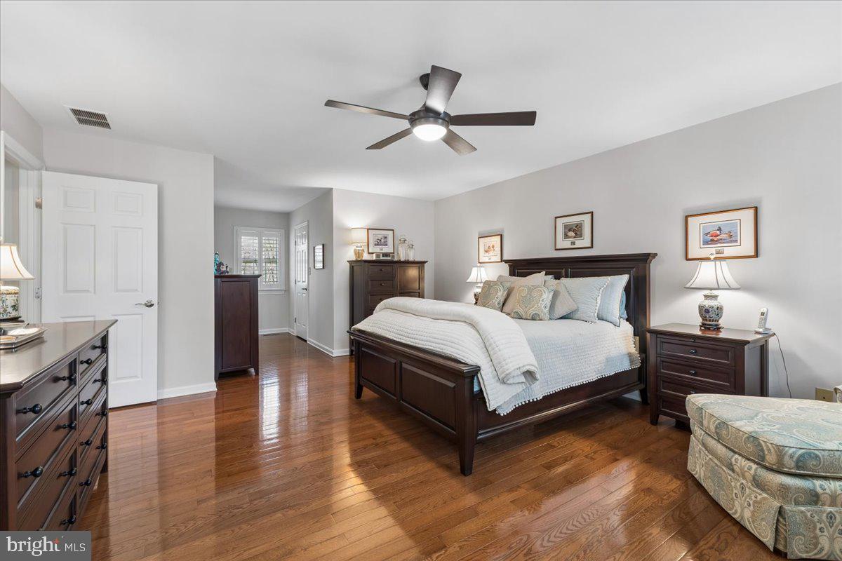 108 Gloucester Road Queenstown, MD 21658 - Photo 33 of 57 Huge, bright master suite