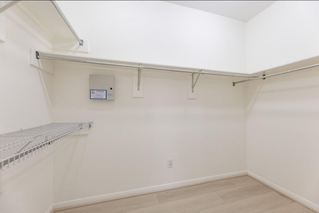 2515 Falcon Ridge Street Pearland, TX 77584 - Photo 23 of 31 a view of small space