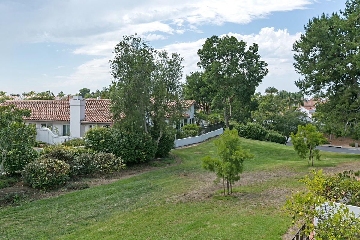 4918 Galicia Way Oceanside, CA 92056 - Photo 18 of 22