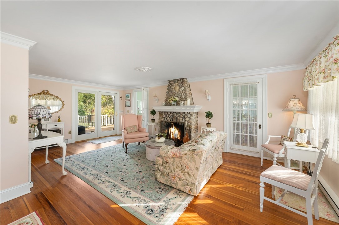 55 Crandall Avenue Westerly, RI 02891 - Photo 14 of 47