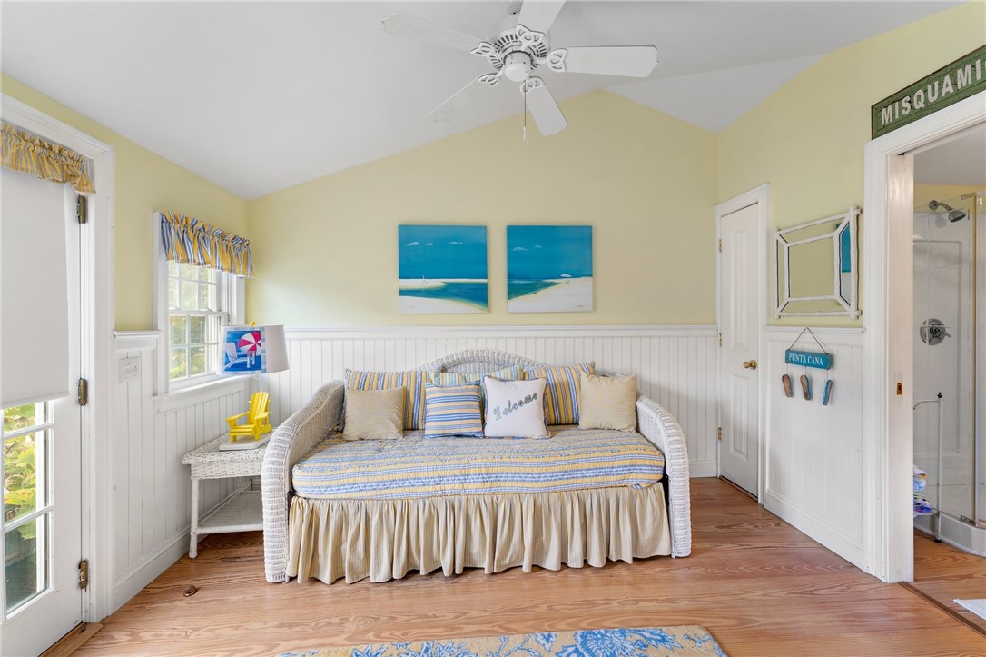 55 Crandall Avenue Westerly, RI 02891 - Photo 42 of 47