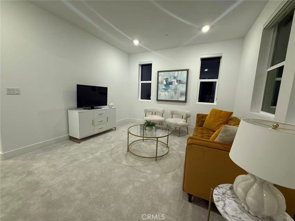 313 Proctor Irvine, CA 92618 - Photo 7 of 15