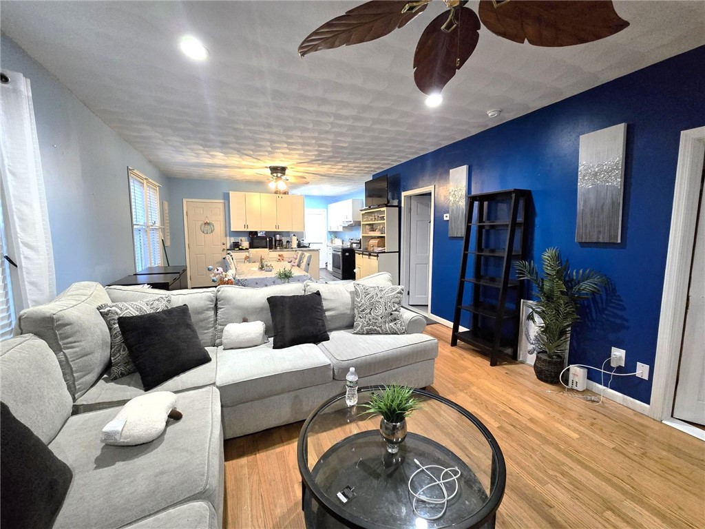 458 Prospect Street Woonsocket, RI 02895 - Photo 4 of 29 living room