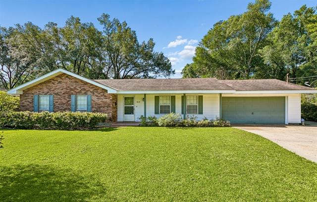1548 William Peters Road Bogalusa, LA 70427 - Photo 1 of 22